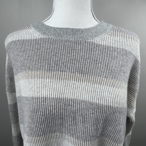 Theory Cashmere Crewneck Ribbed Striped Sweater Size S Gray Tan Cream - Picture 2 of 11